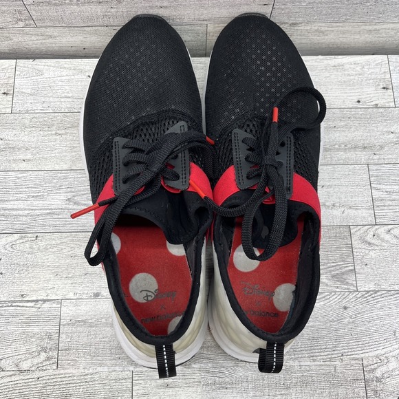 New Balance x Run Disney Shoes Sneakers Black White Red WXNRGMR Women Size 10.5B - Picture 8 of 10